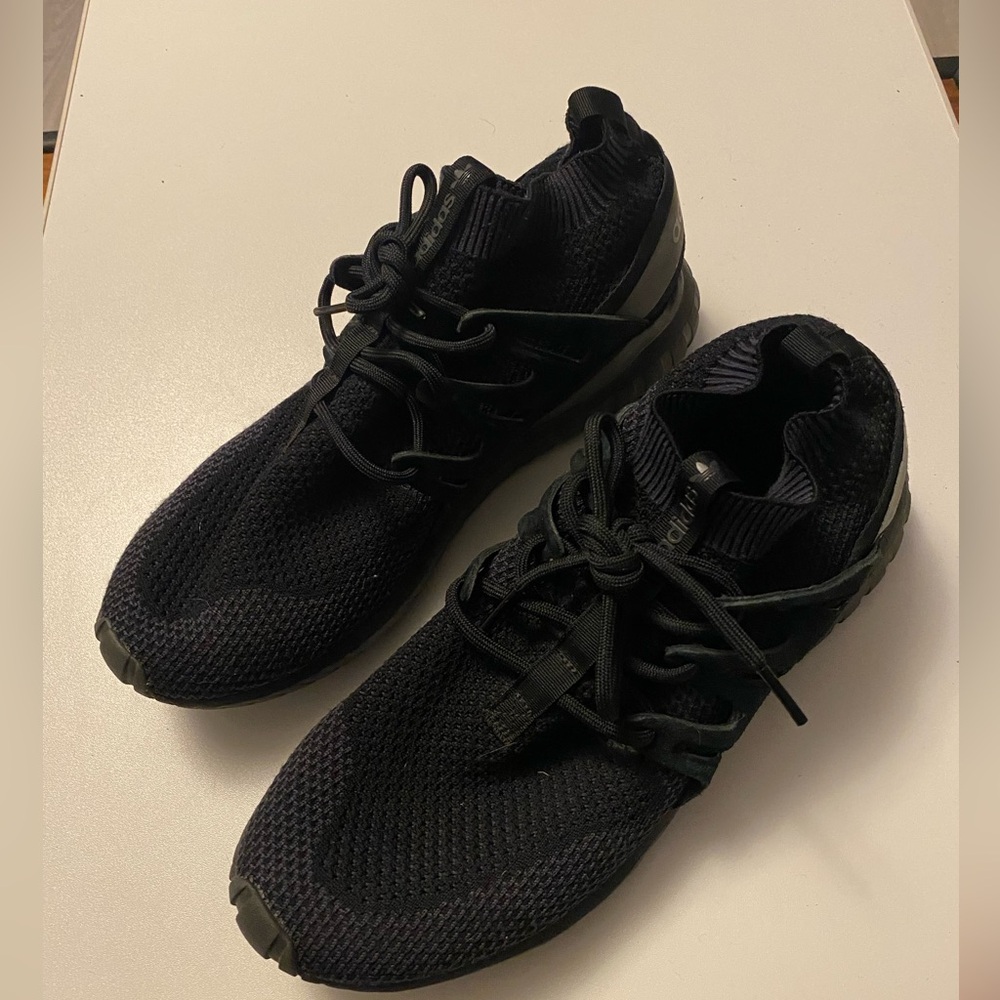 Adidas Tubular flyknit Material high Size: M: 10 1/2 W: 12 - Picture 5 of 6